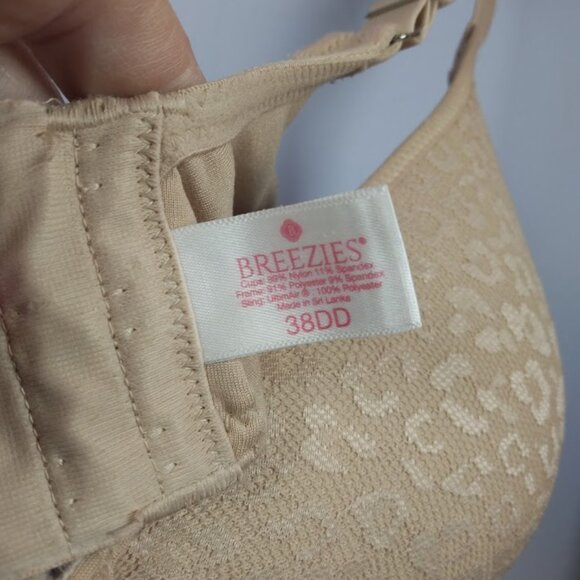 Barely Breezies Full Coverage T Shirt Bra 38DD Underwire Beige Nude Unpadded - Picture 12 of 15